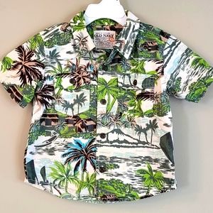 Old Navy Hawaiian print cotton button down shirt
